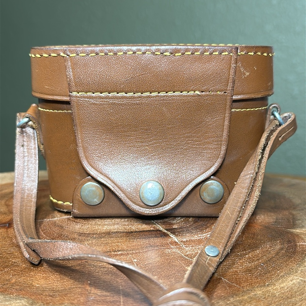 KODAK Signet 35 with Leather Kodak Case - Picture 14 of 16